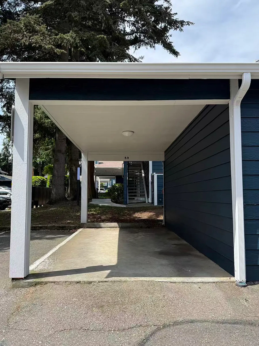 Building Photo - 215 100th St SW #C201