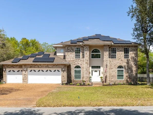 7068 Summit Dr, Navarre, FL 32566