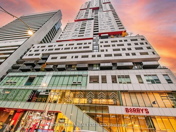 318 Richmond St W #1508, Toronto, ON M5V 0B4