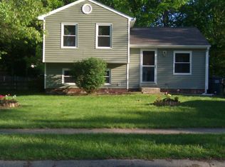 1036 Dartmouth Rd, Waldorf, MD 20602