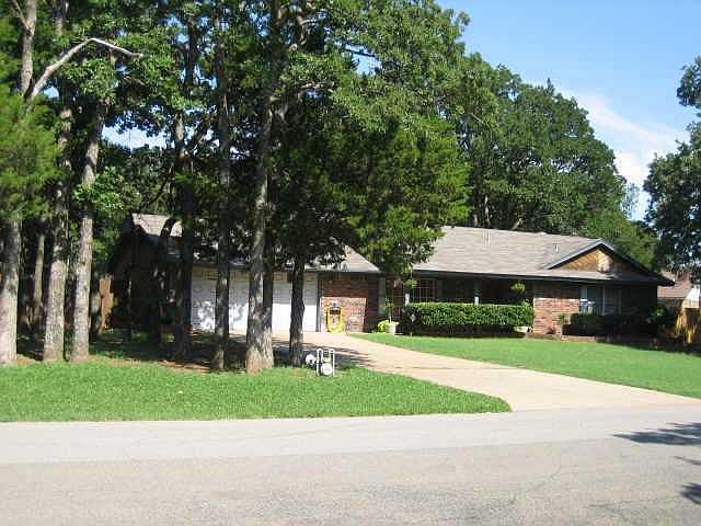 2nd image of 5918 S Morgan Dr
