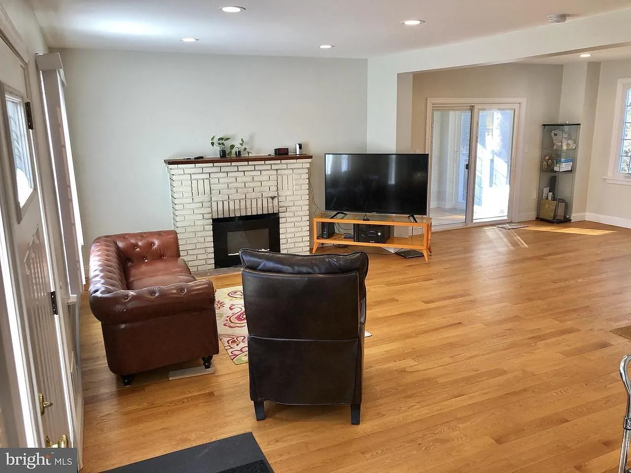 329 Browning Ln — Photo 4