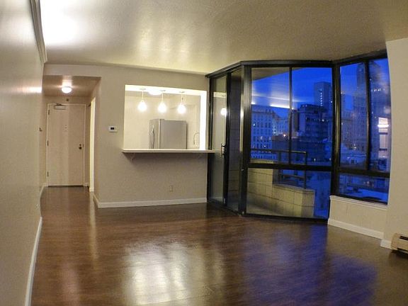 4th image of 900 Bush St APT 1207