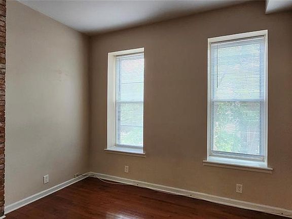 5th image of 2417 S 10th St #A