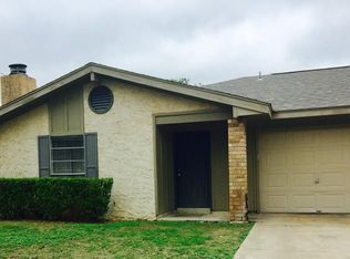 110 Catherine St #A, Del Rio, TX 78840