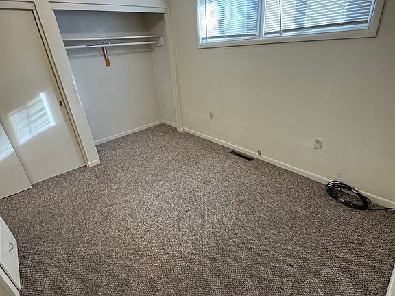 3rd image of 1332 4th Ave N