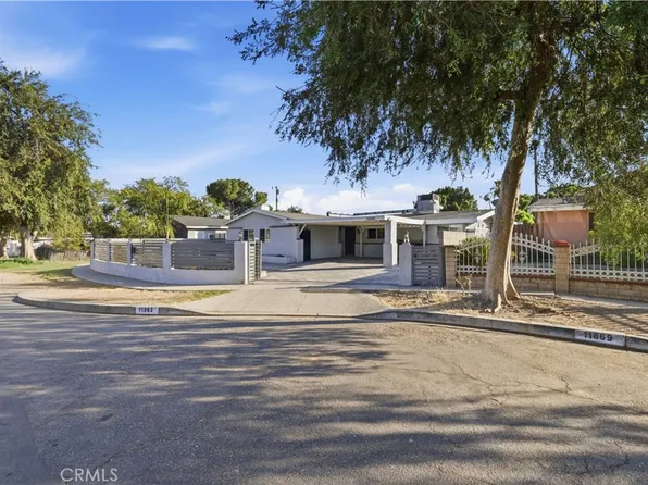 11863 Phillippi Ave, Pacoima, CA 91331