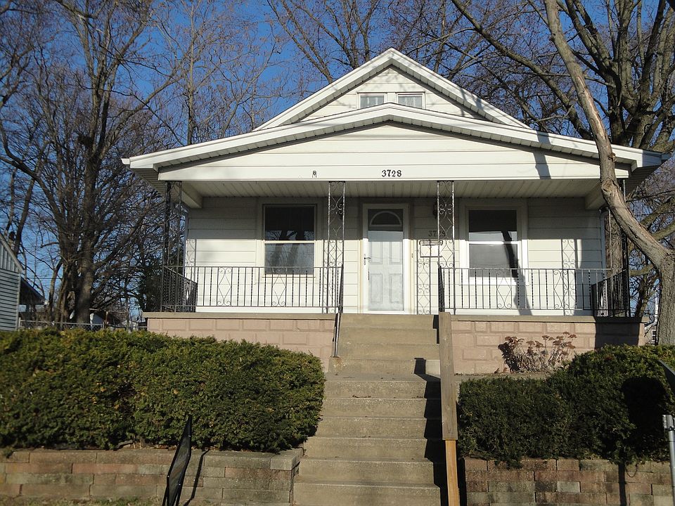1st image of 3728 N Ashton Ave