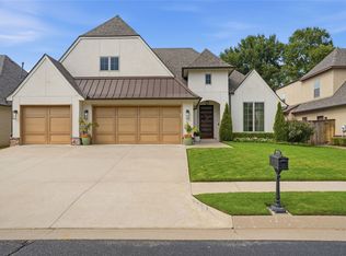 2911 E 103rd Pl, Tulsa, OK 74137