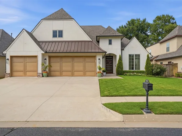 2911 E 103rd Pl, Tulsa, OK 74137