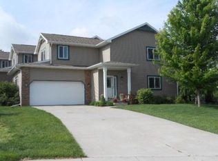 102 Club House Dr UNIT 1, Oregon, WI 53575
