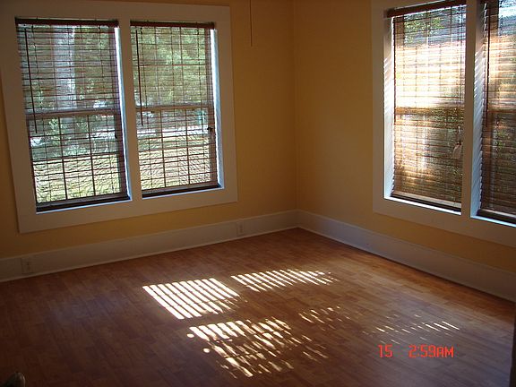 4th image of 5362 Smith St