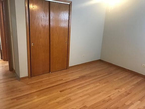 4th image of 6805 W Montrose Ave APT 1N