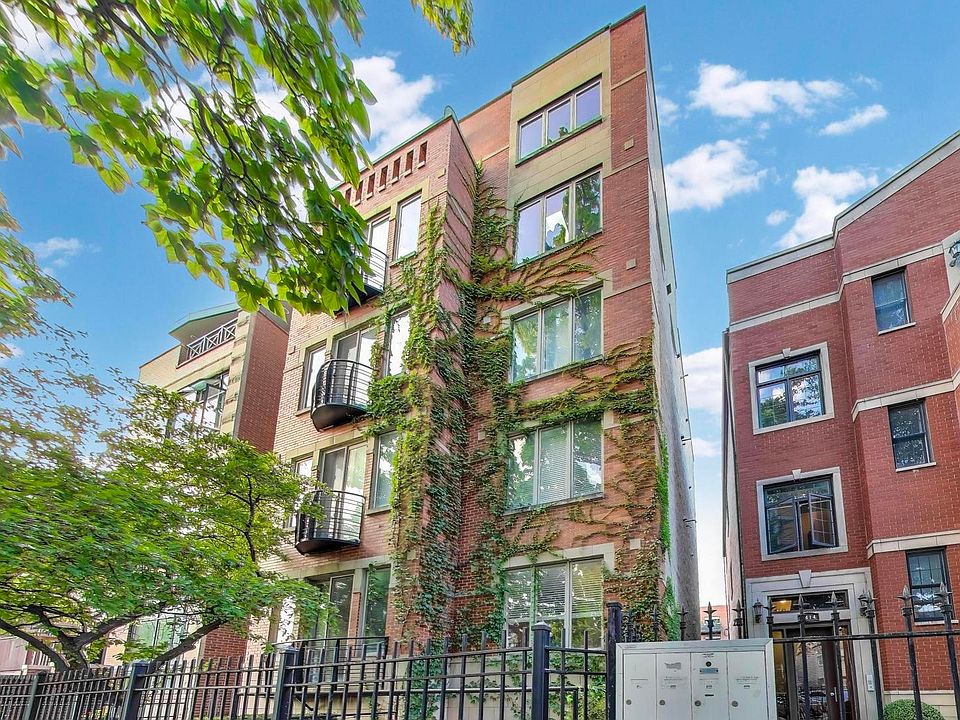 1st image of 2418 W Moffat St APT 1
