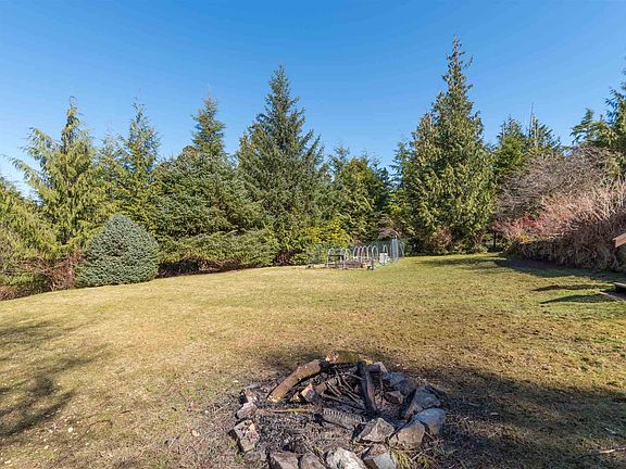 5th image of 16409 Waterfall Rd