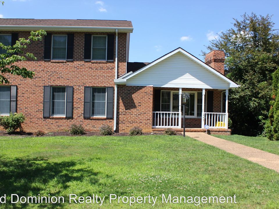 1st image of 245 Emerald Dr