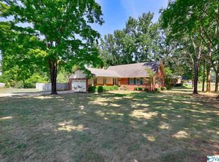7403 Atwood Dr SE, Huntsville, AL 35802