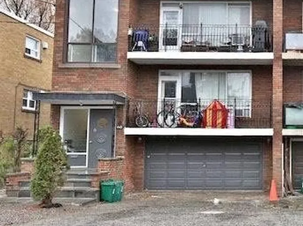 449 Wilson Ave #3, Toronto, ON M3H 1T5