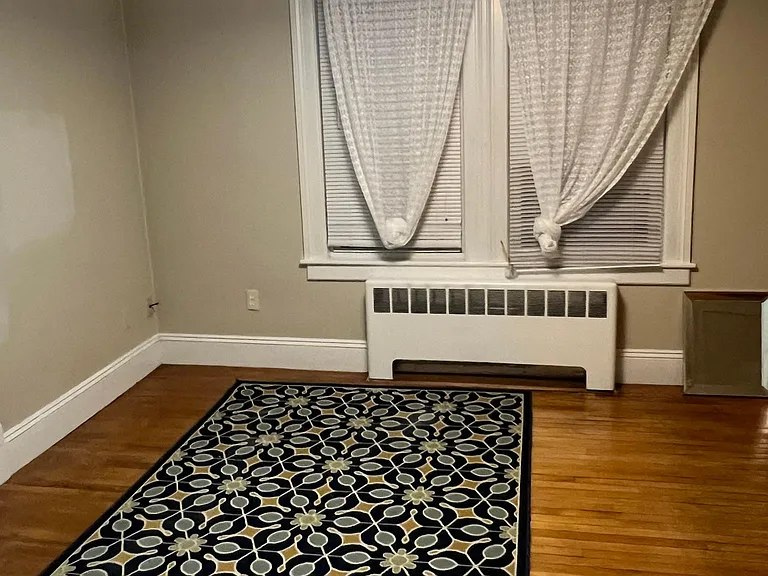 2-19 Arlington St #2 — Photo 9