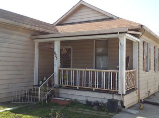825 N Pilgrim St, Stockton, CA