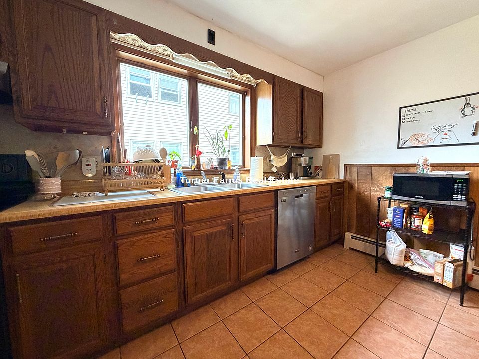 1st image of 102 W Adams St #U1