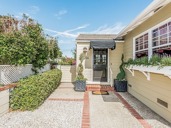 3rd image of 22214 Linda Dr