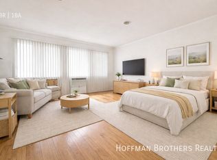 1350 N Laurel Ave APT 18, Los Angeles, CA 90046