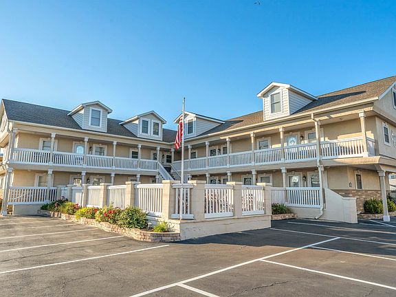 2nd image of 8006 Seaview Ave APT 205