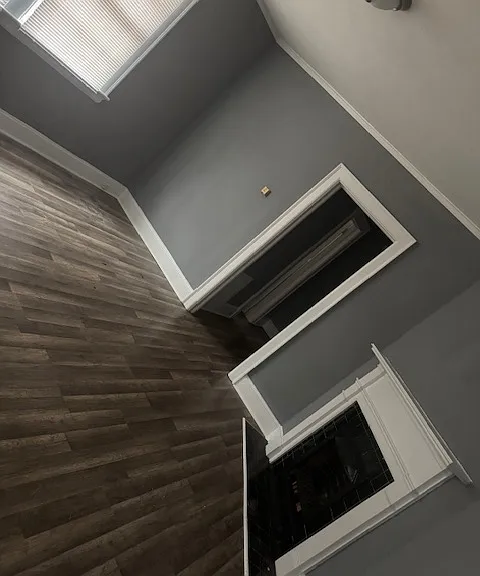 818 Western Ave #820 — Photo 5