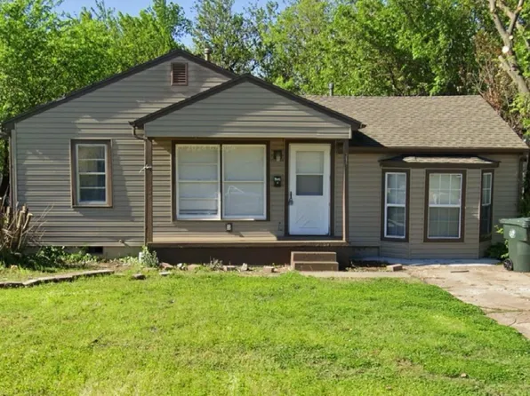 316 E Jarman Dr, Midwest City, OK 73110