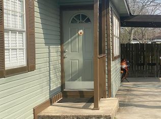 805 S Pine St, Rosharon, TX 77583