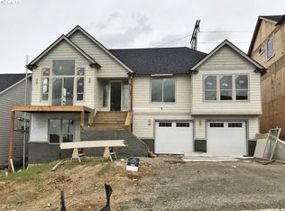 12498 SE Verlie St, Happy Valley, OR 97086