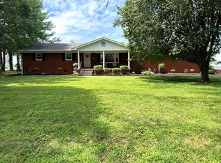 1098 Boat Dock Rd, Somerset, KY 42501
