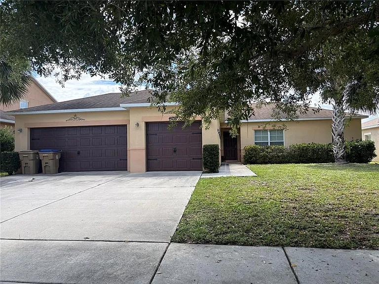 4030 Marina Isle Dr — Photo 1