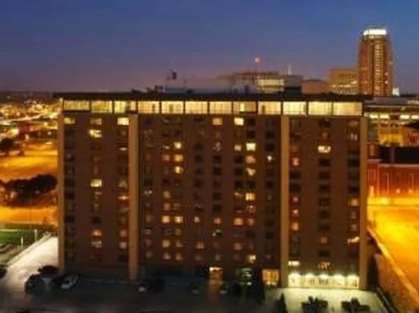 600 E 8th St Unit 13L, Kansas City, MO 64106