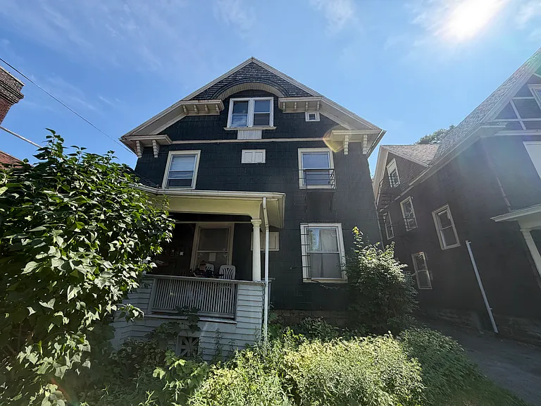 35 Buena Pl #1 — Photo 17