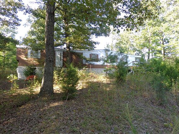 3rd image of 160 Upchurch Dr