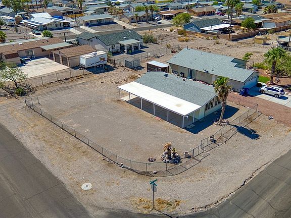 3rd image of 2798 Calle De Mercado