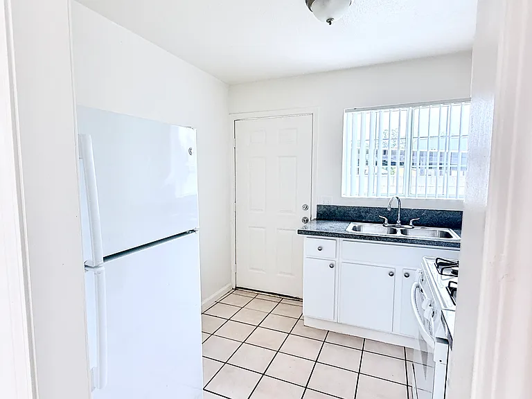 8277 Case Ave #C — Photo 4