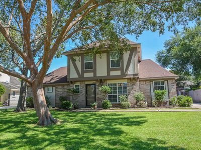 1814 Pinewood Ct, Sugar Land, TX, 77498