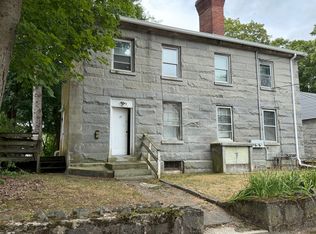 14 Pearl St, Norwich, CT 06360