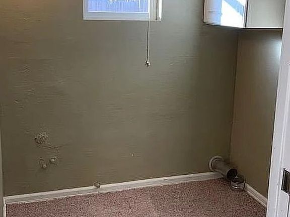 4th image of 716 E Sherman Ave