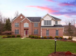 12089 Fox Grv, Strongsville, OH 44149