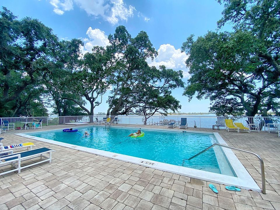 209 W Miracle Strip Pkwy APT B302, Mary Esther, FL 32569 Zillow