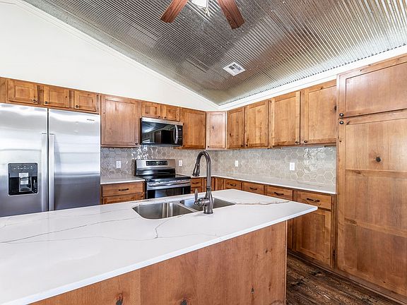 3rd image of 17712 Beav O Rama Rd