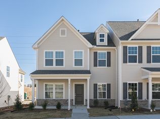 215 Hamlet Pl, Morrisville, NC 27560