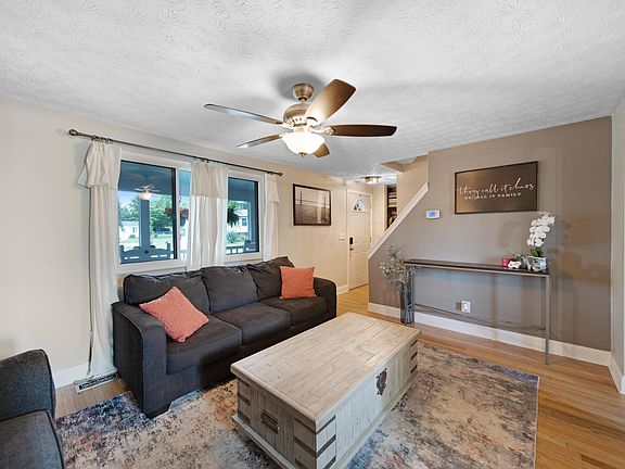 5th image of 333 Idlebrook Pl