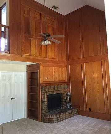 3rd image of 2901 Armstrong Dr