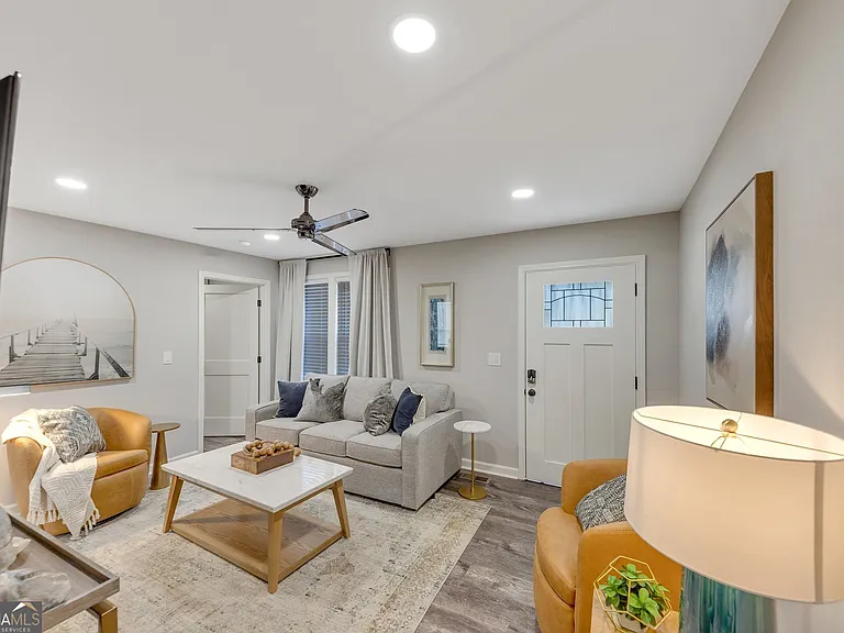 155 Parkview Dr SE — Photo 4