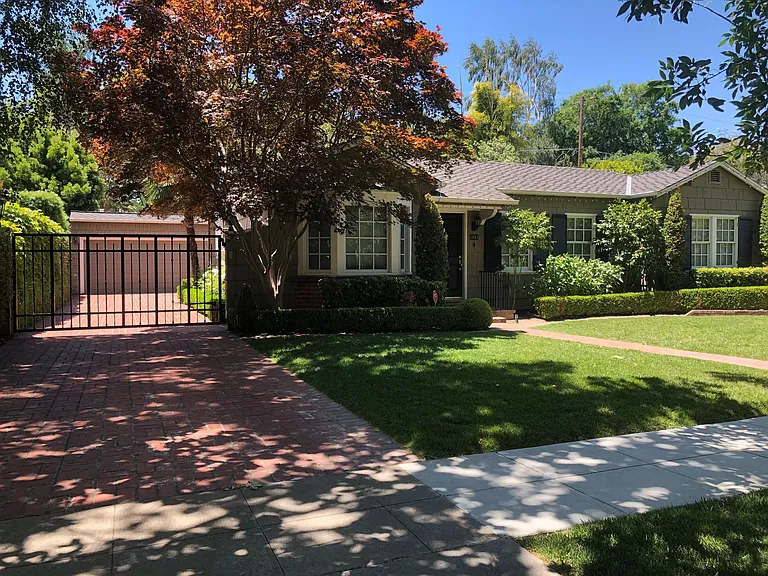 1051 Cherry Ave — Photo 26